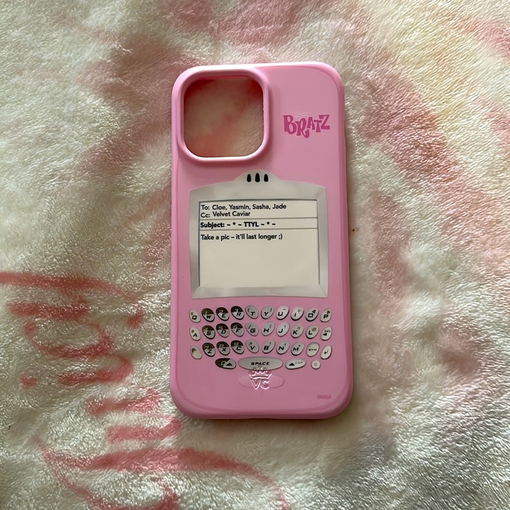 VELVET CAVIAR BRATZ BLACKBERRY IPHONE 14 PRO MAX CASE